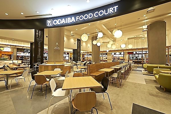odaiba foodcourt 1
